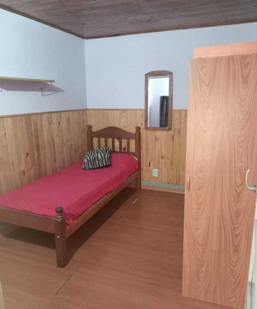 ALQUILER PH 9 ambientes AV. INDEPENDENCIA AL 2300 Entrada independiente 3