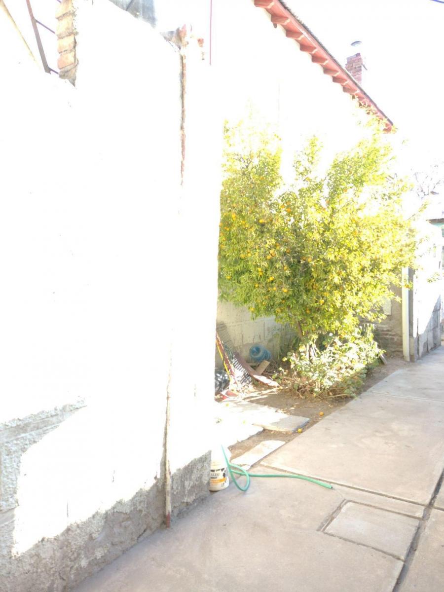 Vendo Chalet Hostel + 4 Departamentos 2