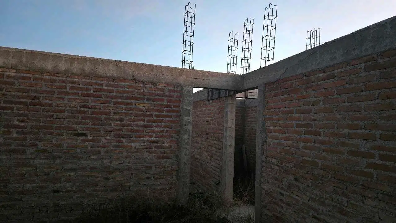 CASA EN VENTA EN OBRA EN LAS CALANDRIAS 4