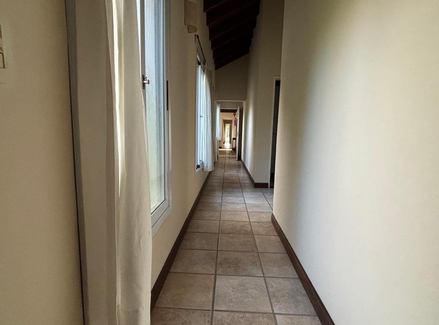 Foto de CASA EN ALQUILER ANUAL - SANTA CATALINA - LUJAN, imagen 3