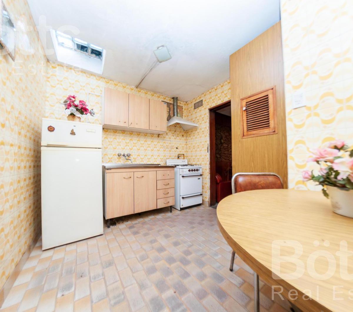 Casa en Venta B° Piedrabuena 3 Ambientes, Patio Al Frente, Garage y Terraza 1