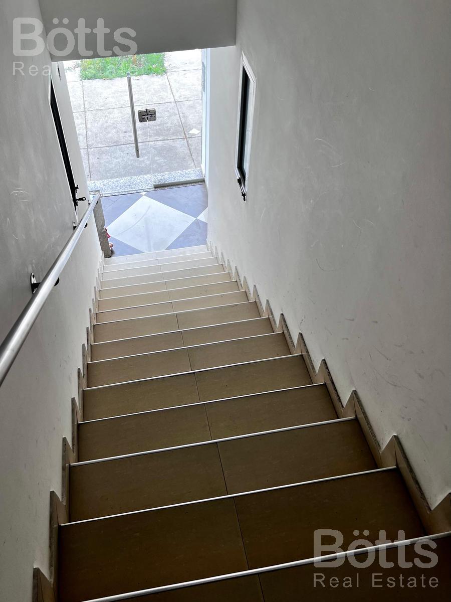 Venta Triplex 2 Amb con Terraza Parrilla Propia Monte Castro 3