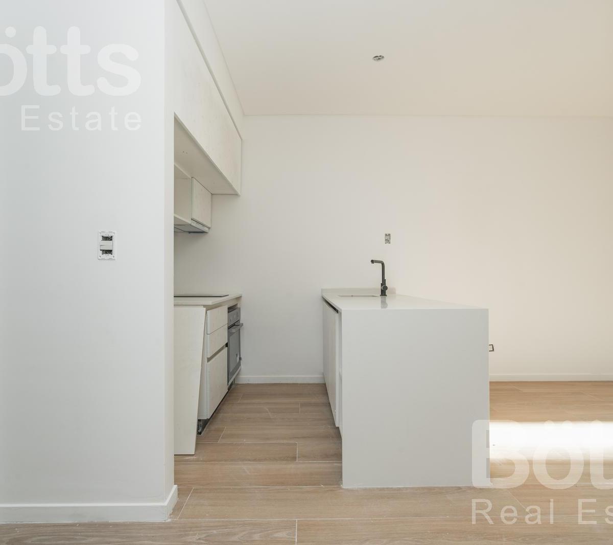 Foto de Hermoso departamento de dos ambiente al contra-frente y balcón, imagen 2