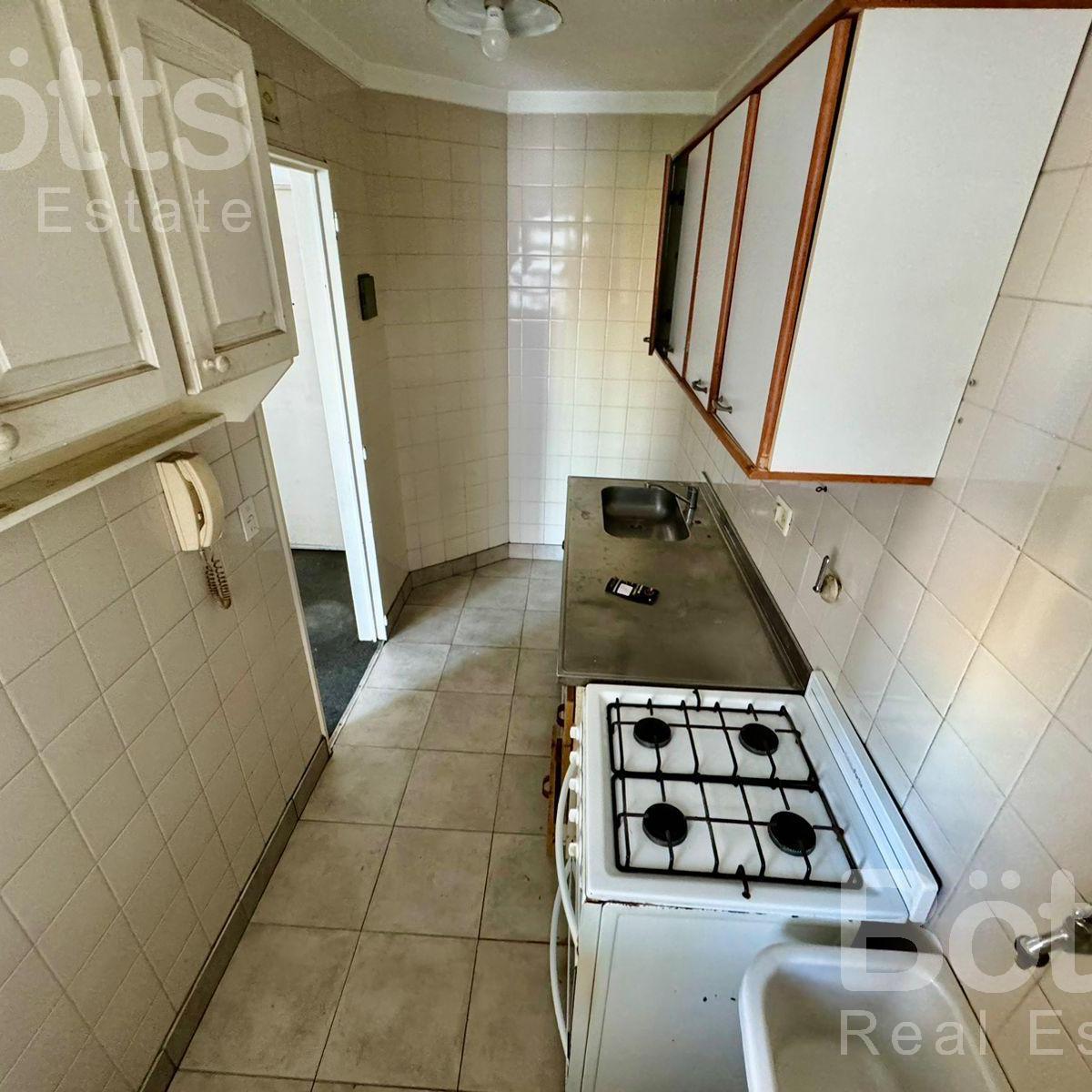 Venta Departamento 2 Amb 40 m Balcon Cochera y Baulera - Villa Gral Mitre 3
