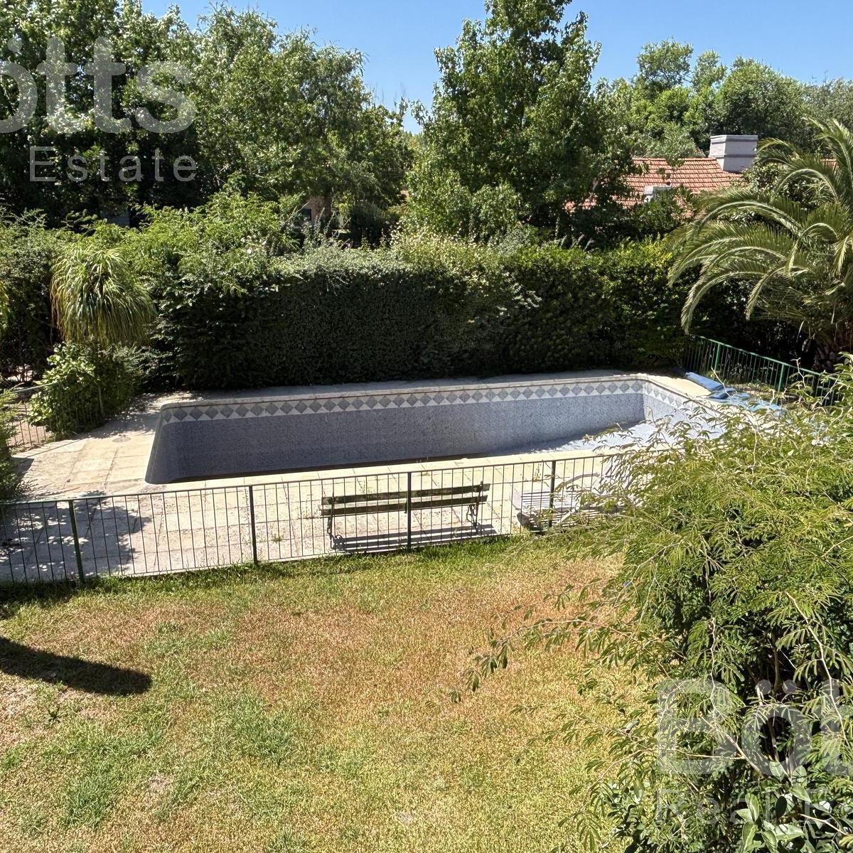 Casa en Venta en Country Banco Provincia 5