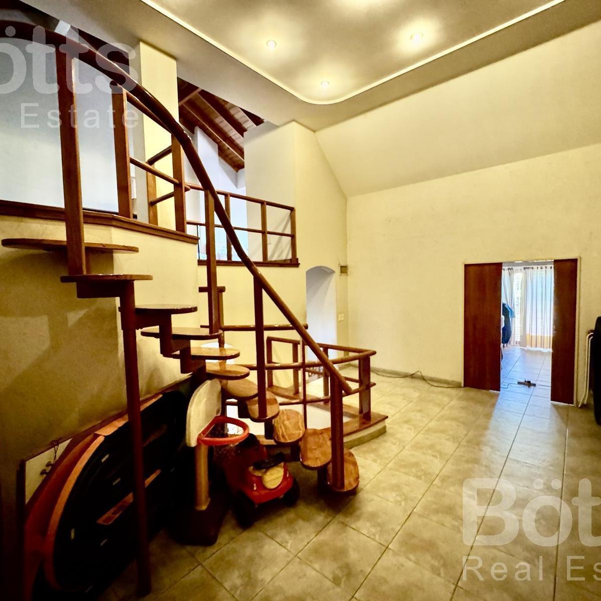 Casa en Versailles / Villa Real 4