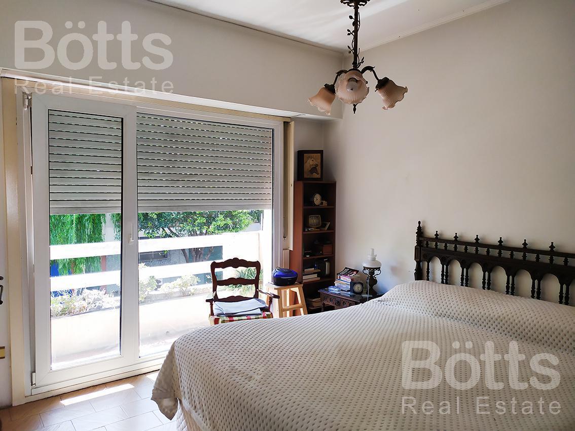 Venta Casa 5 Ambientes con Cochera en Villa Real (Próximo Al Ecea) 4