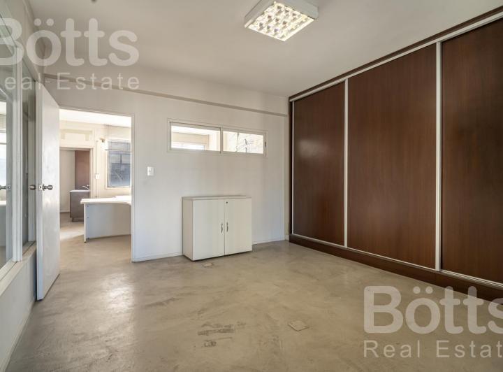Oficina 6 amb en venta Monserrat 2
