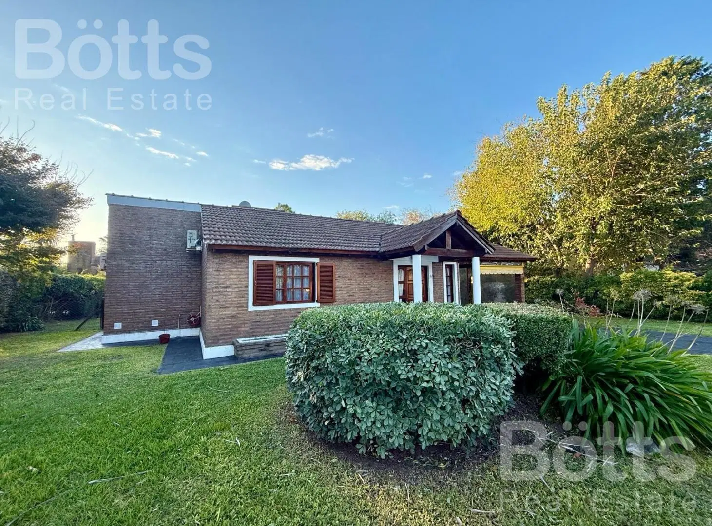 Casa en Venta en Country Banco Provincia 3