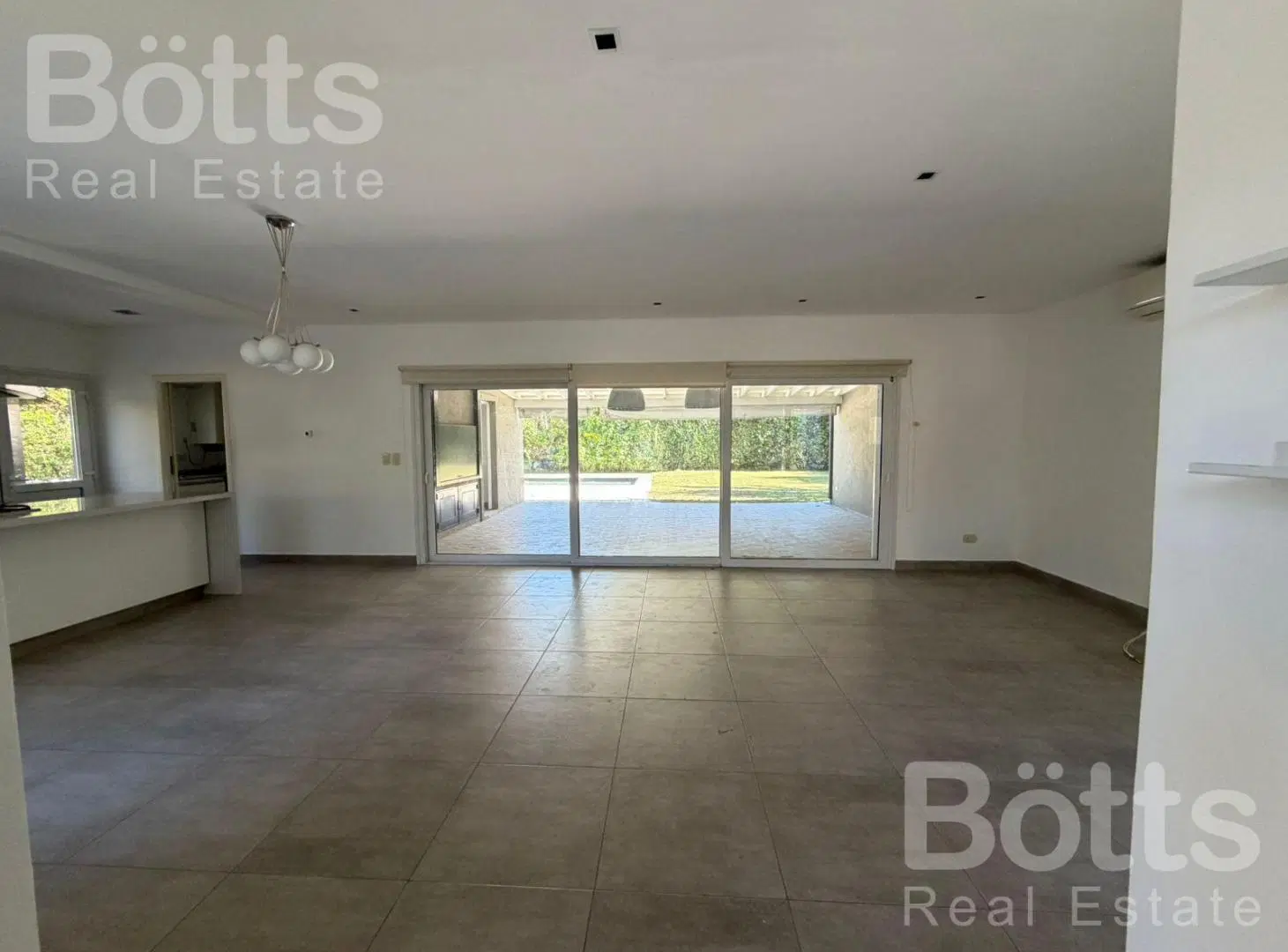 Venta Casa 3 amb   Dependencia - Pileta - La Barra Village - Escobar 2