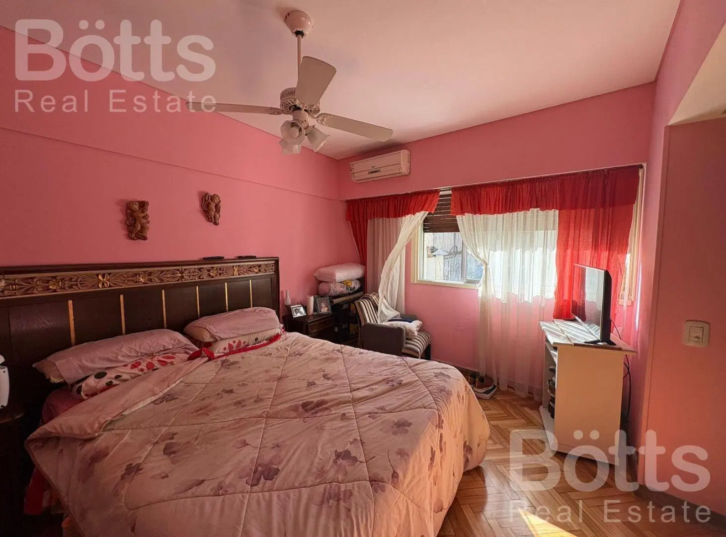 Venta departamento 4amb + dependencia - Flores 3