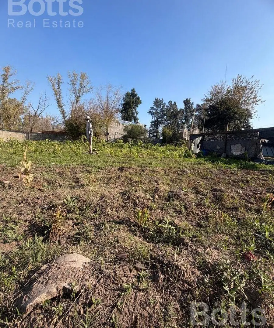 Terreno en Paso Del Rey 5