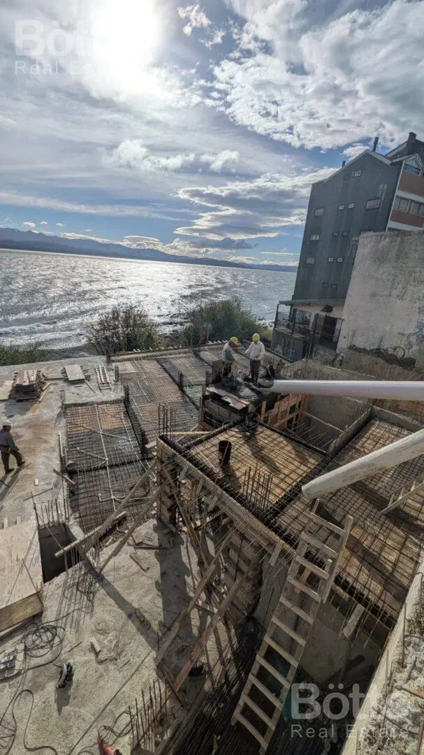 Venta En Pozo. Departamento Dos Ambientes. Vista al Lago Nahuel Huapi. San Carlos de Bailoche 2