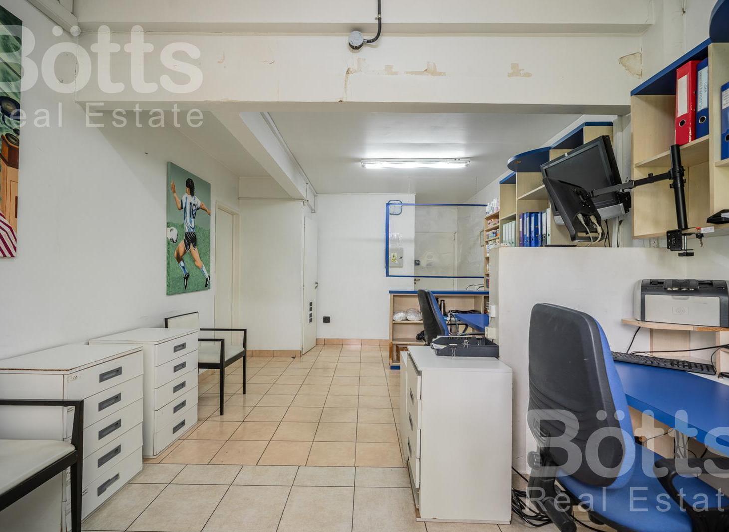 Foto de VENTA LABORATORIO EQUIPADO - FABRICA - VILLA GRAL MITRE, imagen 3