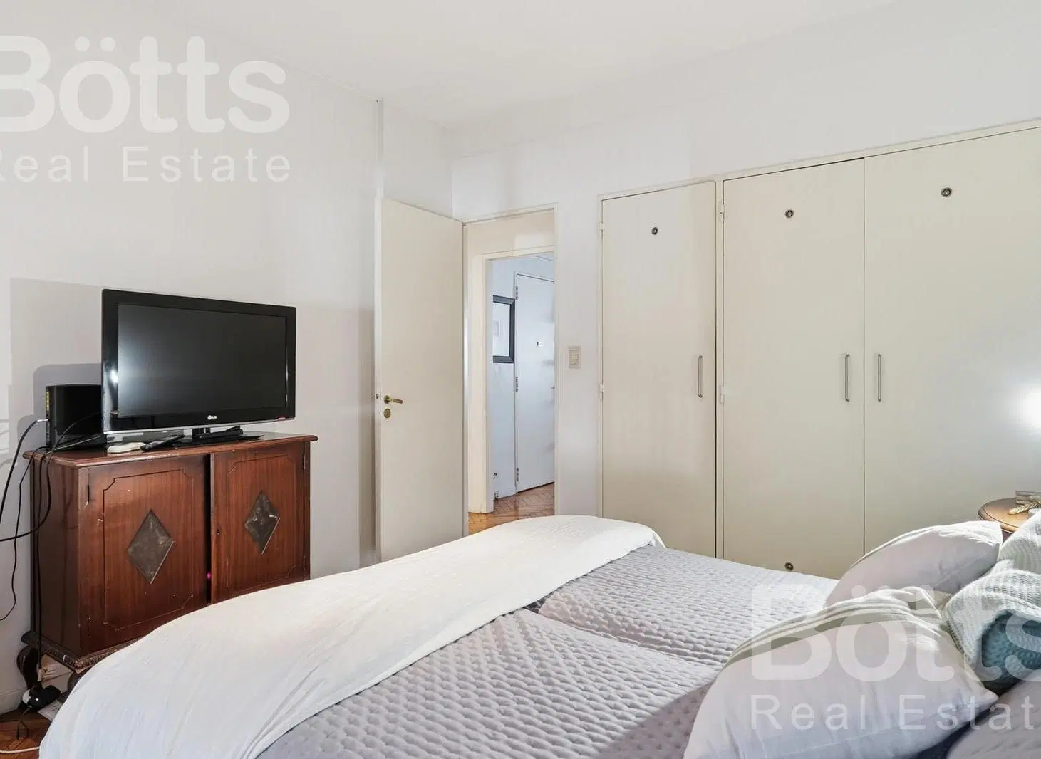 VENTA DEPARTAMENTO 3 AMBIENTES AV LIBERTADOR RETIRO 2