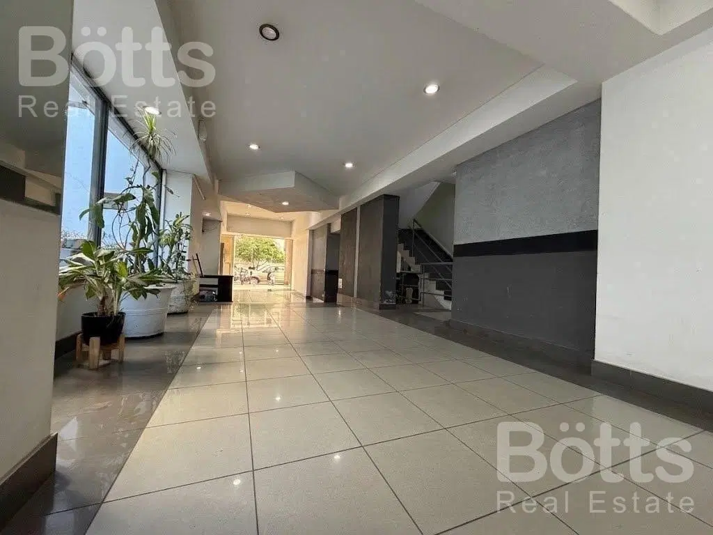Impecable 3 Amb- Balcón-Cochera Fija-Apto Profesional-Piso Alto-Pura luz y conectividad 4