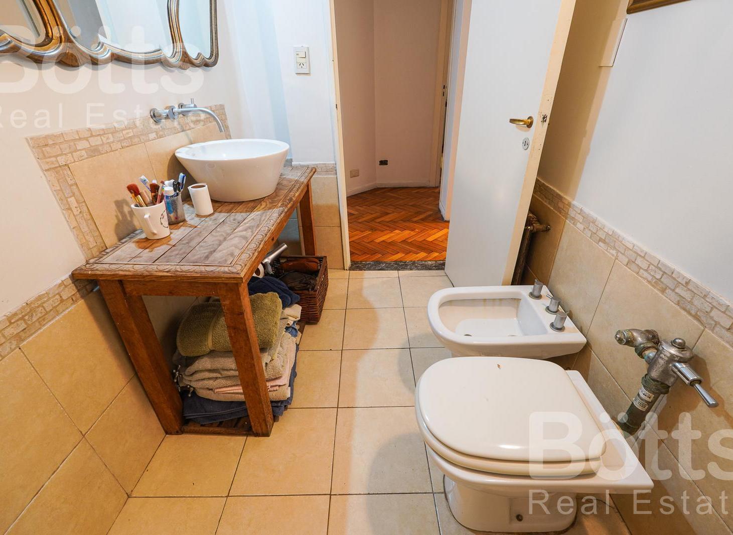 Foto de VENTA DEPARTAMENTO 3 AMBIENTES AV LIBERTADOR RETIRO, imagen 4