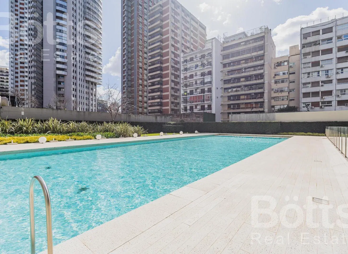 DEPARTAMENTO 3 AMBIENTES PISO ALTO VISTA ABIERTA FULL AMENITIES SEGURIDAD 24HR 4