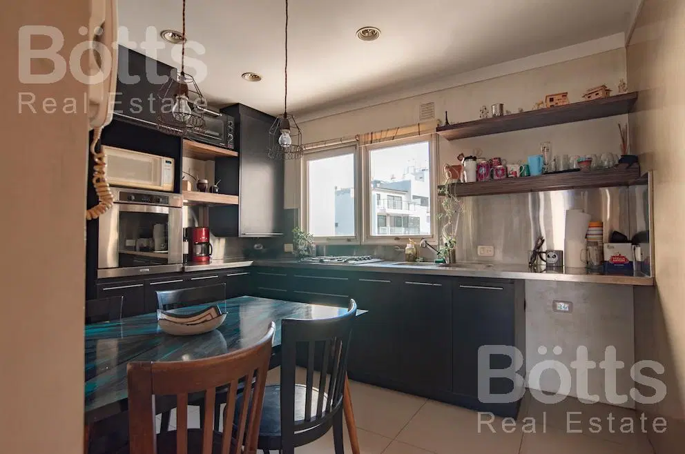 VENTA DUPLEX - 5 AMBIENTES, C/ BALCON 4
