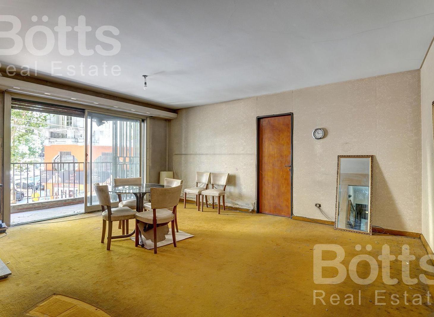 Foto de VENTA 3 AMB. CON BALCON Y DEPENDENCIA - 105M2 - A REFACCIONAR - BARRACAS, imagen 5