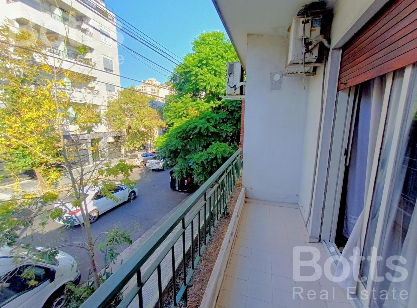 Foto de Casa en Venta- 5 amb -cochera 3 autos- patio- parrilla- terraza- A 5, imagen 2