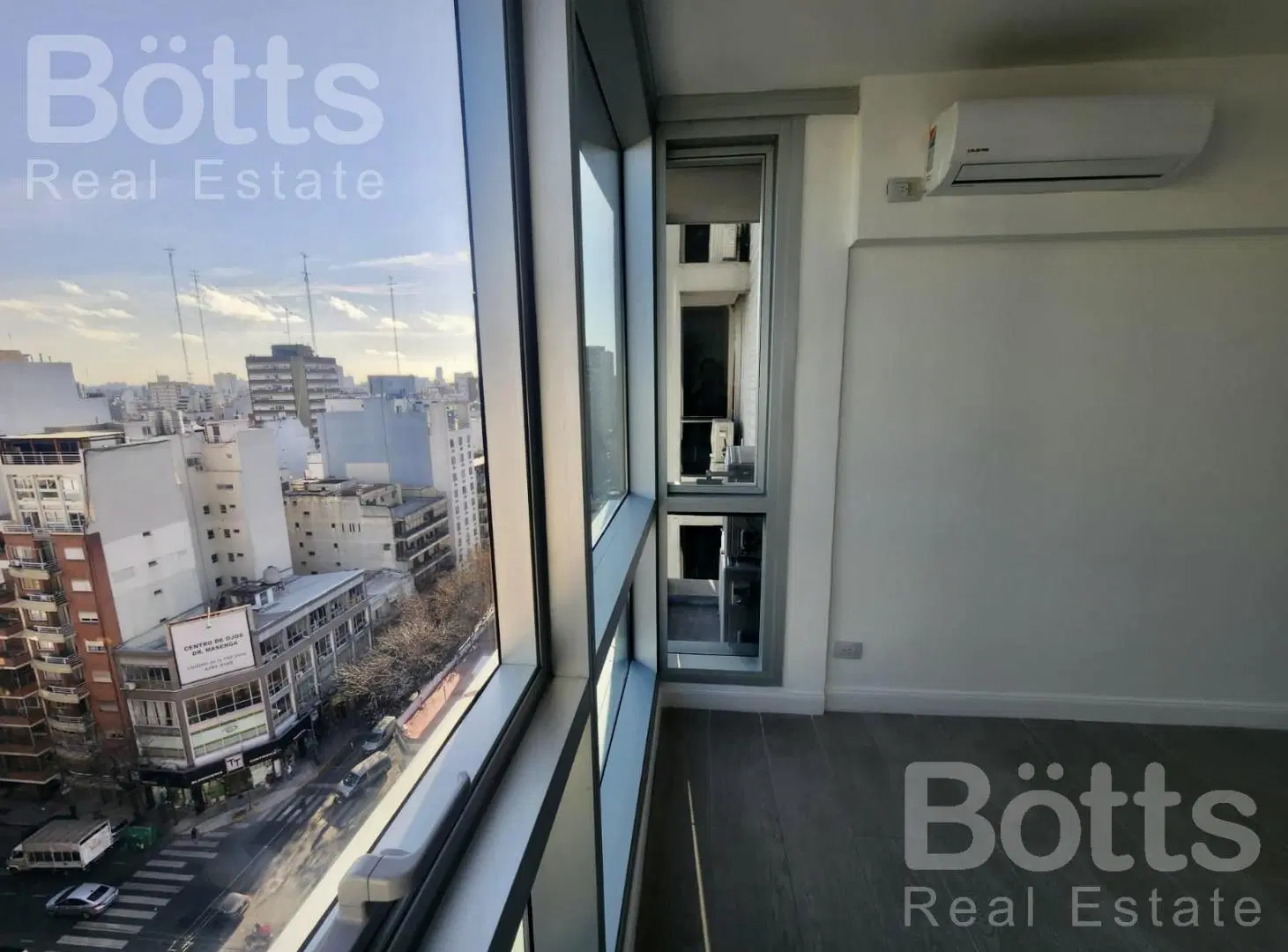Luminoso, Balcón, Vista Abierta, Amenities, Seguridad 24 hrs 2