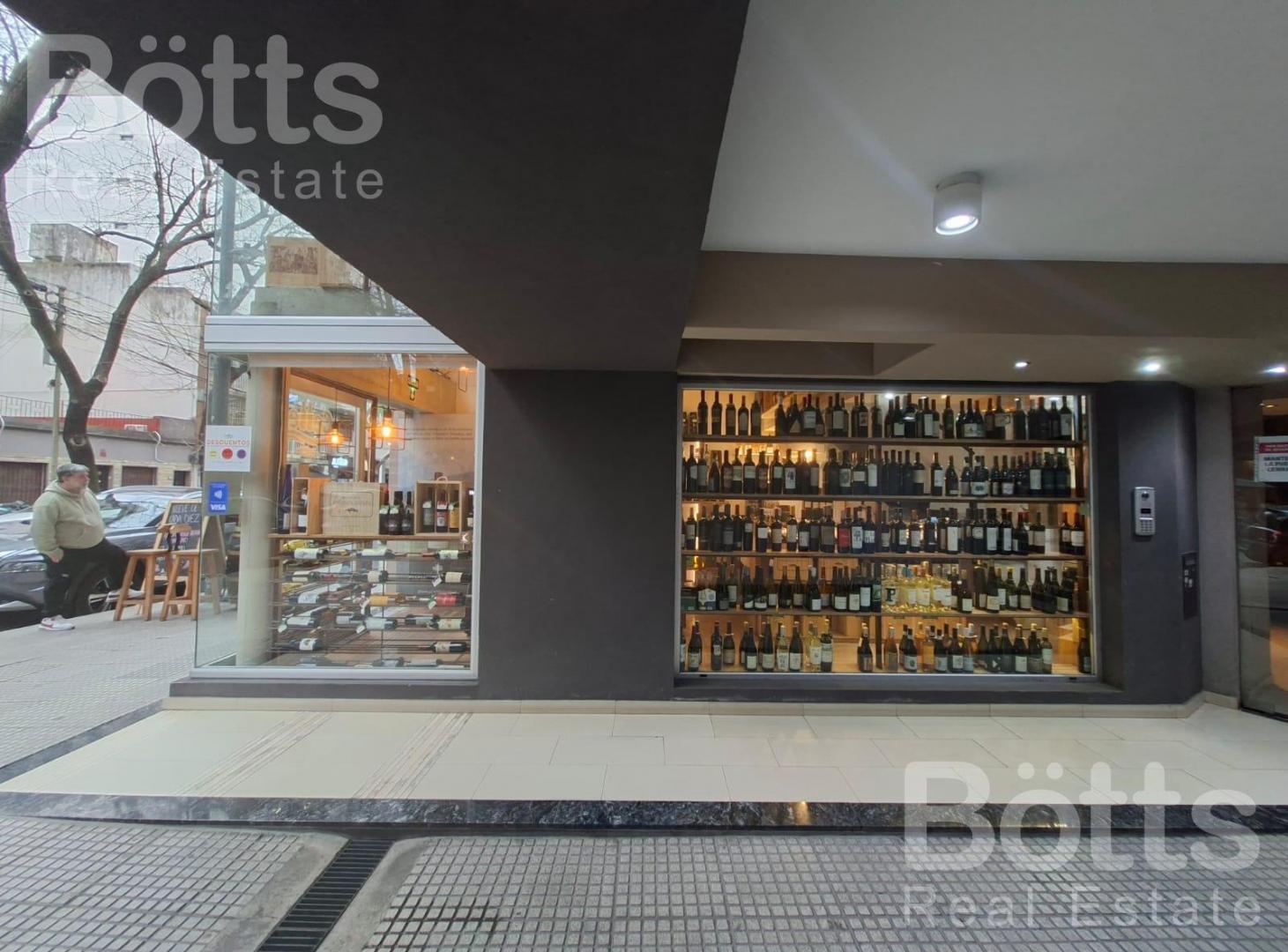 Foto de EXCELENETE LOCAL COMERCIAL EN ALQUILER EN PALERMO HOLLYWOOD, imagen 2