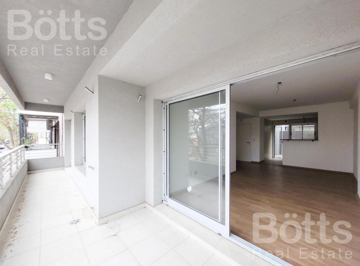 Foto de Venta Departamento 3 Ambientes. Frente. Balcón. Patio. Villa Devoto, imagen 4