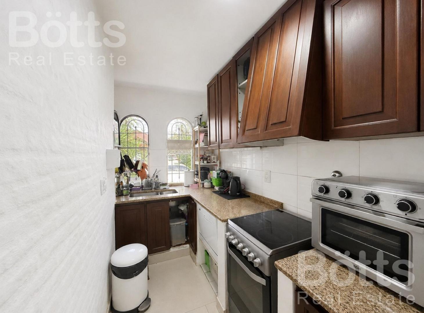 Foto de Casa en Venta en Country Club Banco Provincia, imagen 1