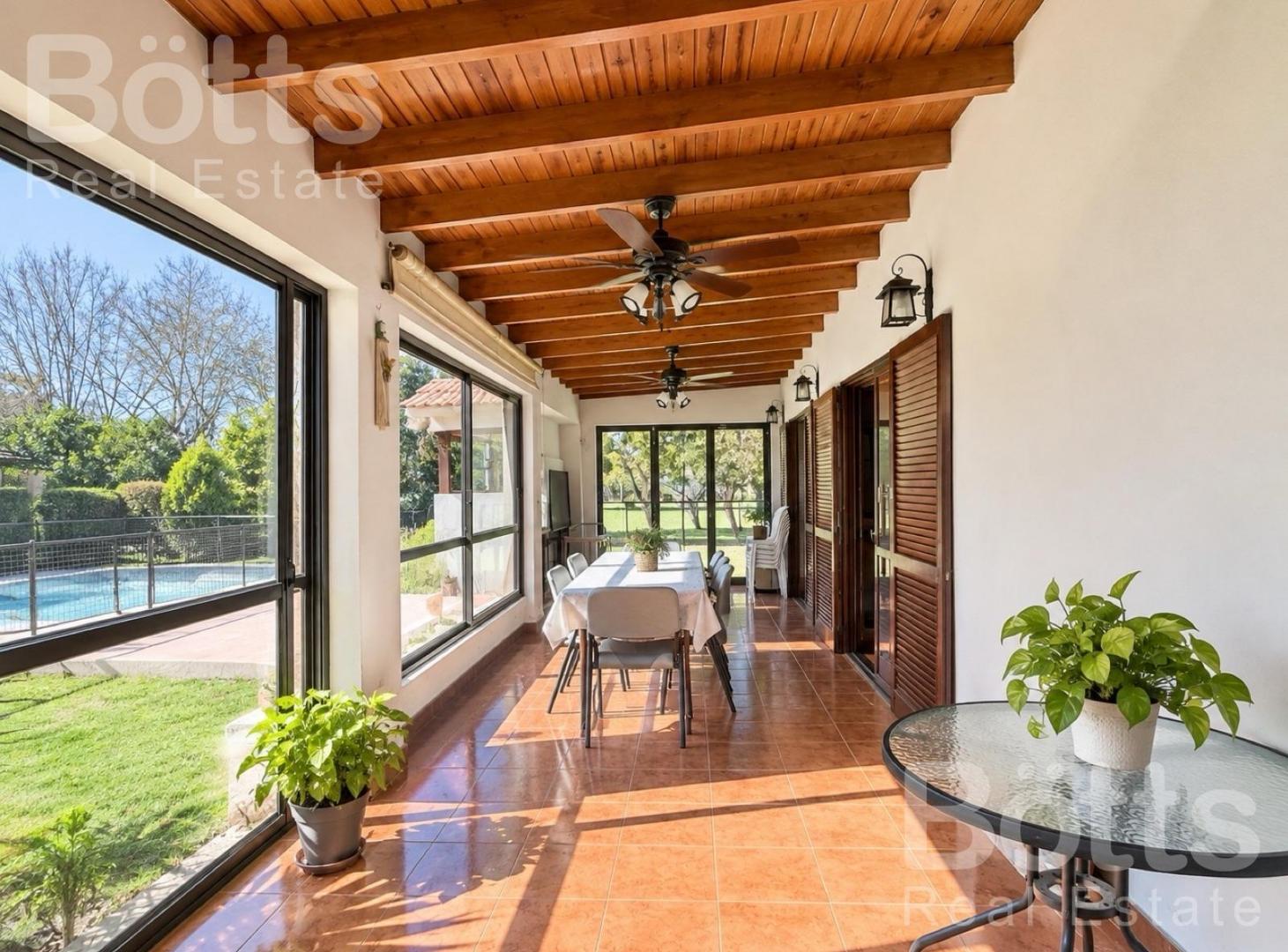 Foto de Casa en Venta en Country Banco Provincia con fondo al arroyo, imagen 5
