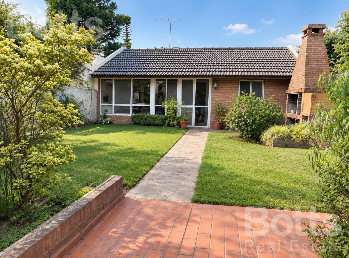Foto de Venta Excelente Casa en la mejor zona de Castelar, imagen 4