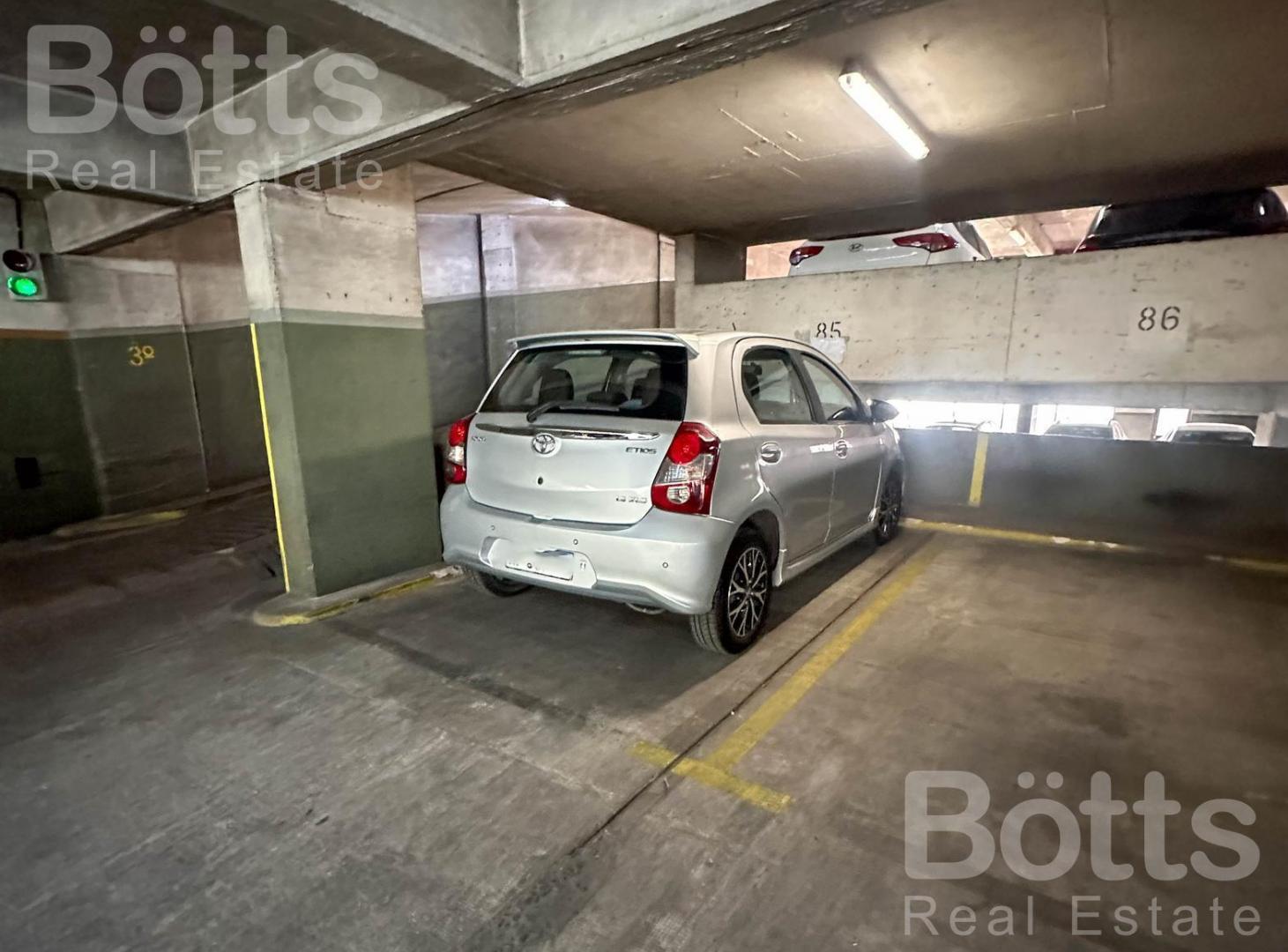 Foto de Cochera en VENTA en Amenábar al 1500, imagen 2