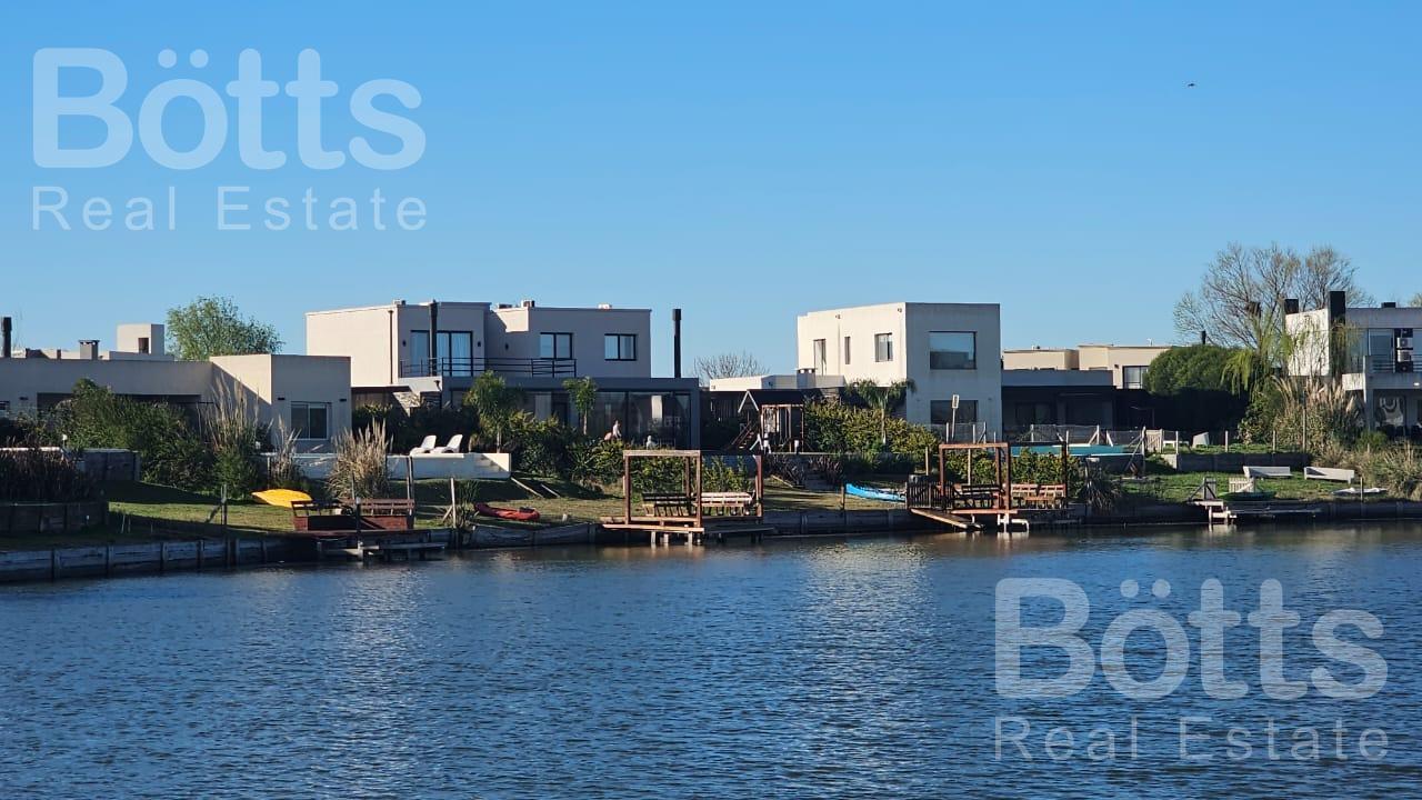 Foto de Lote en venta en el barrio de San Sebastian, área 10., imagen 1