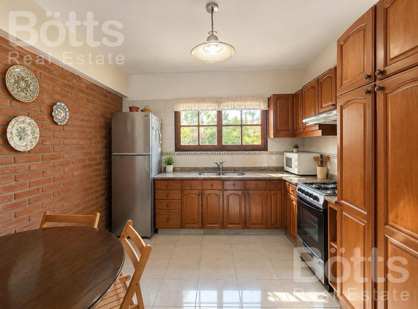 Foto de Casa en Venta en Country Banco Provincia - ACEPTA PERMUTA 50%, imagen 3