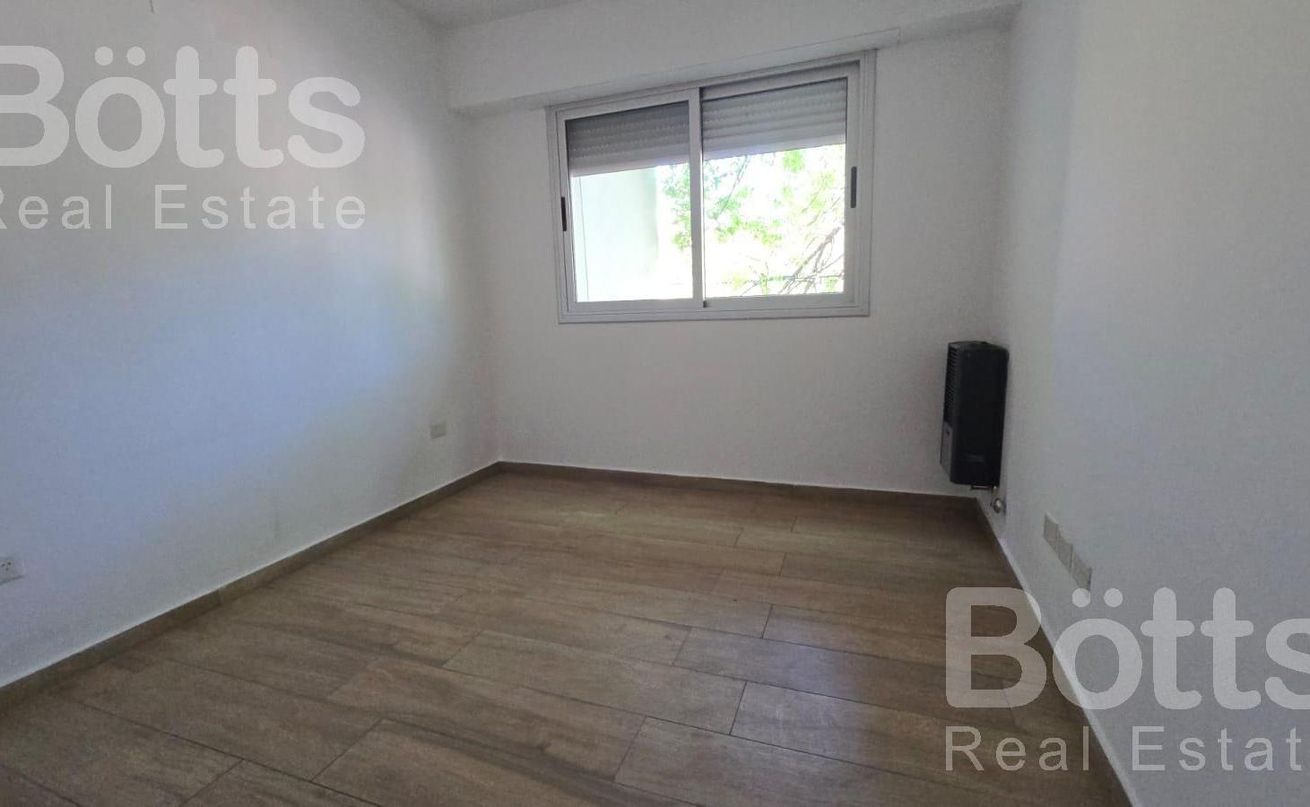 Foto de Alquiler Departamento 3 Ambientes c/balcón y cochera .Saavedra, imagen 3