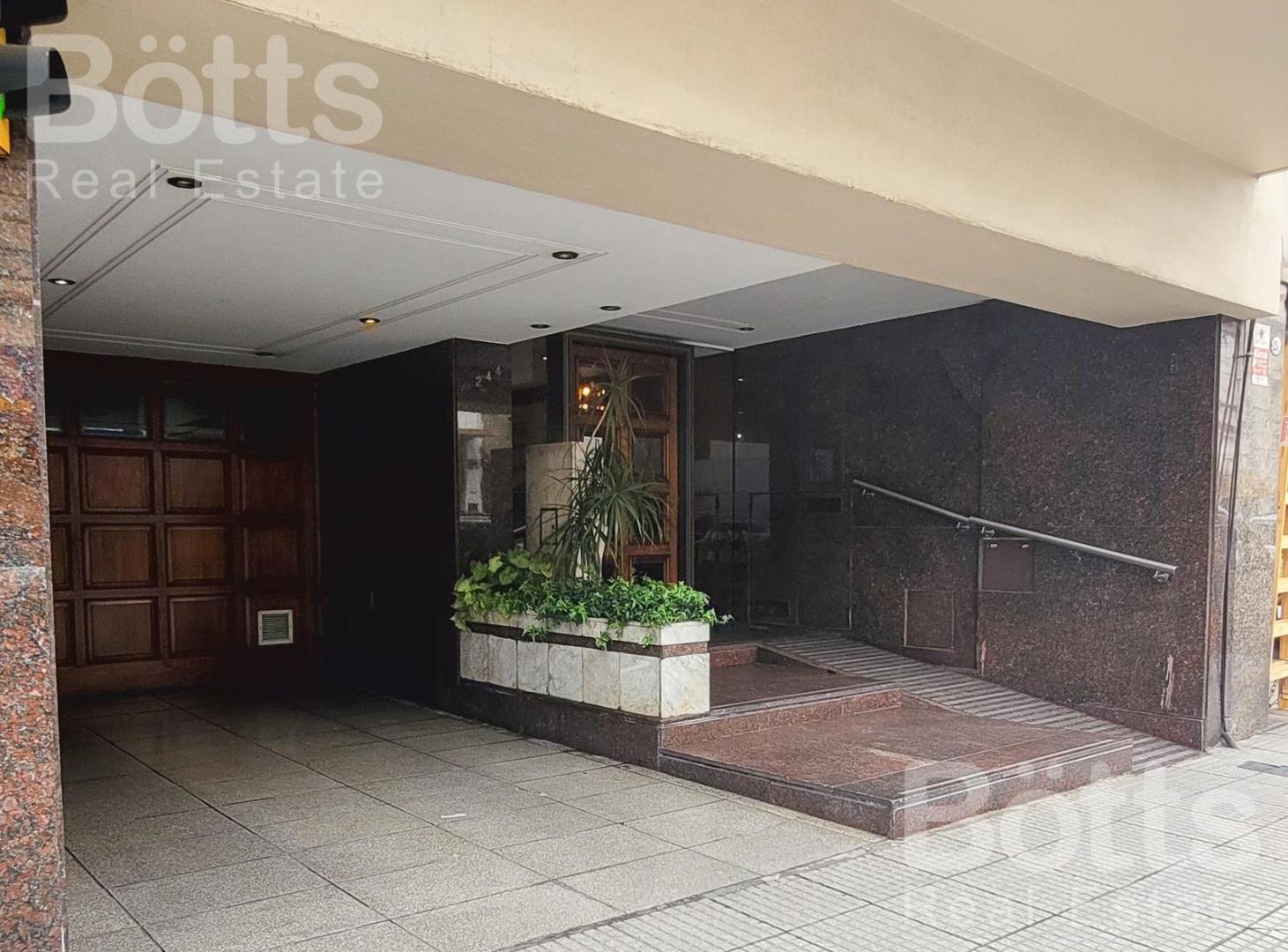 Foto de Departamento en Alquiler. 2 Ambientes. Súper Luminoso. Primera Junta, imagen 1