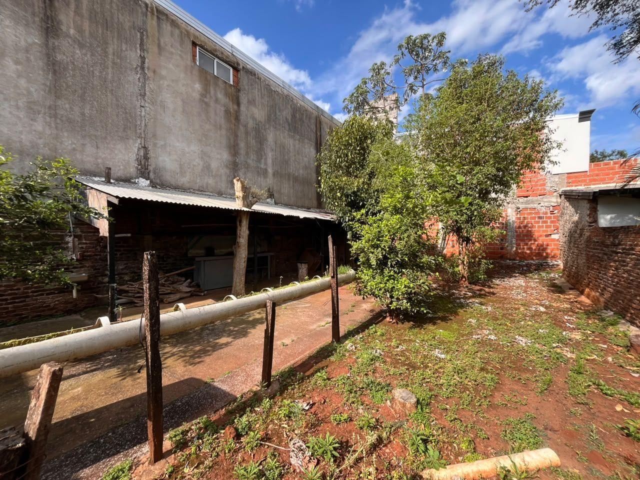 Foto de Venta de Casa a refaccionar o demoler en excelente ubicación, imagen 3