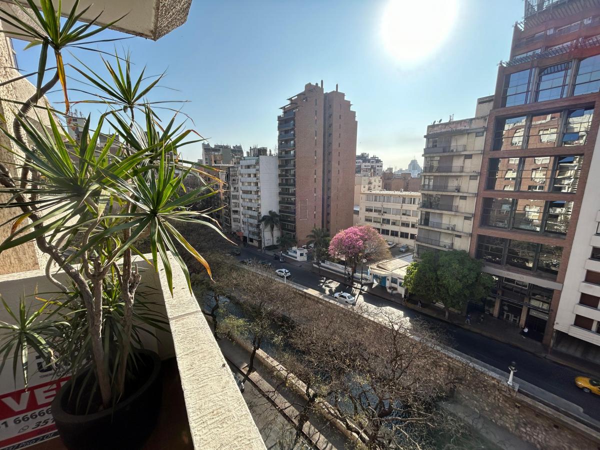 Dpto 4 Dorm. con Balcon Espacioso Cañada Esq San Juan 2