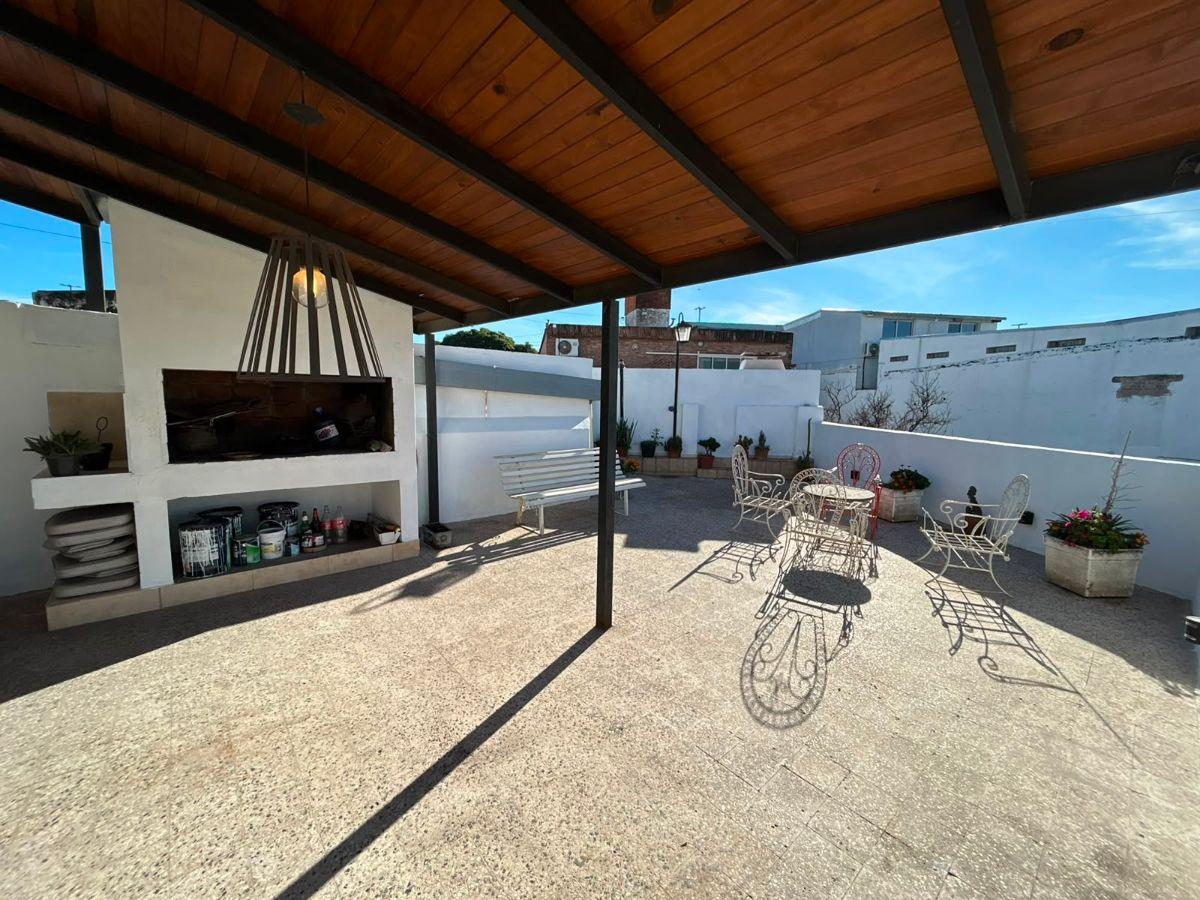 DEPARTAMENTO BARRIO COLON 2 DORMITORIOS CON TERRAZA