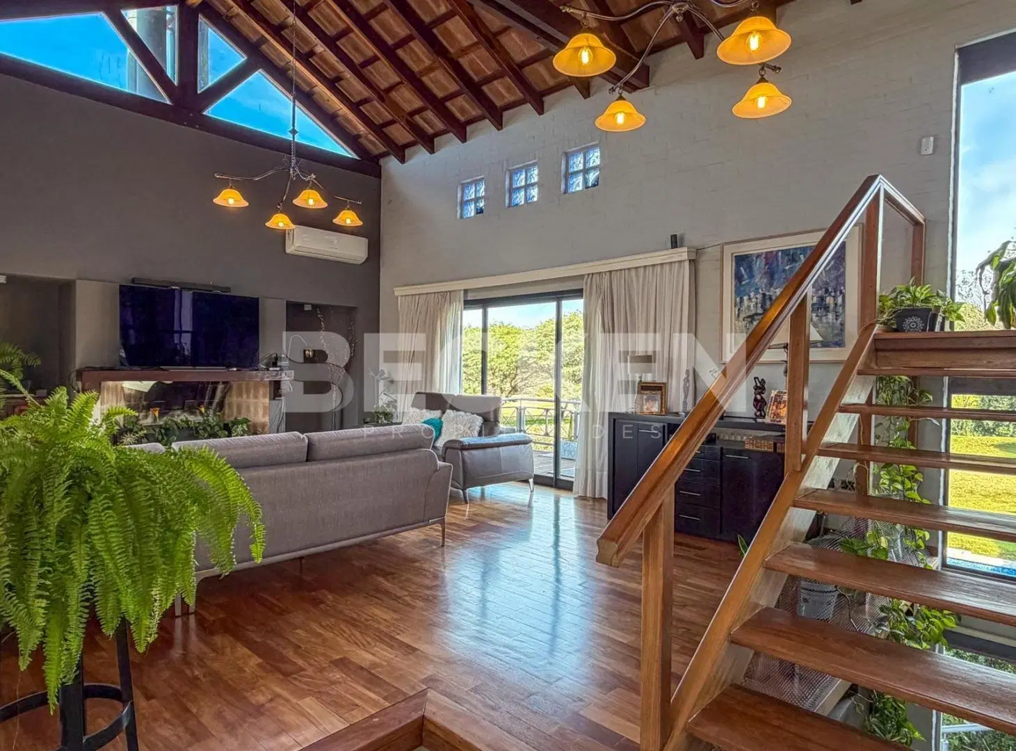 Casa en Lomas de la Carolina 5