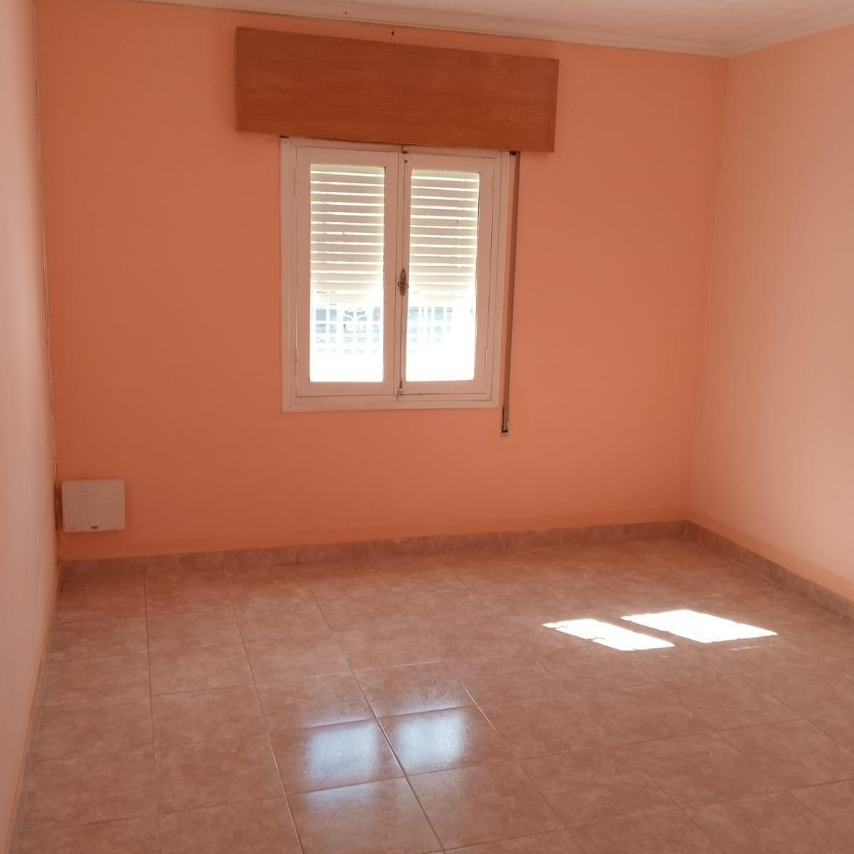 Casa de 3 Dorm. en Barrio Patricios 4