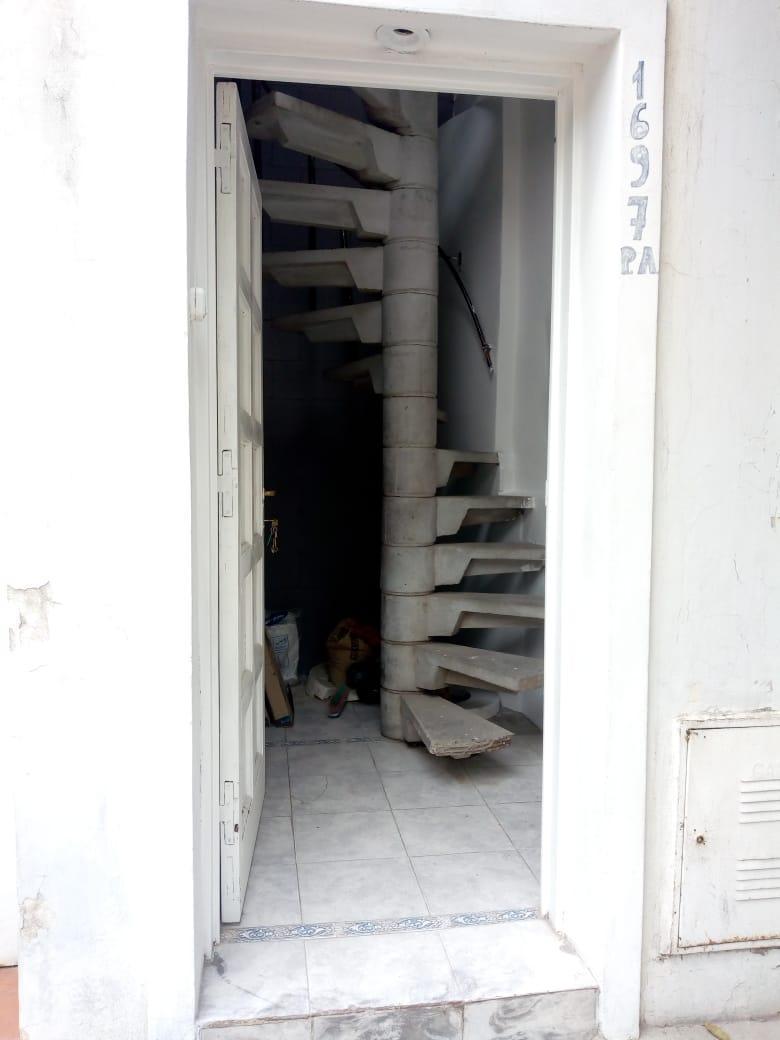 Casa con Depto en Talleres Oeste 3
