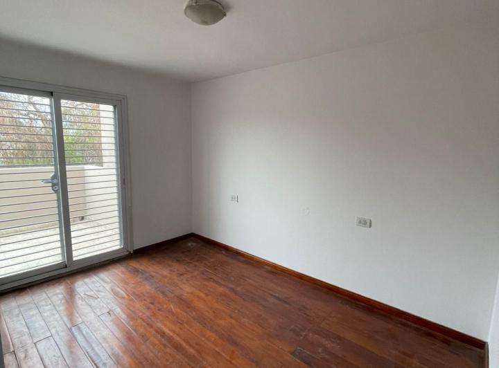 DUPLEX EN ALQUILER EN COLONIA TIROLESA 2