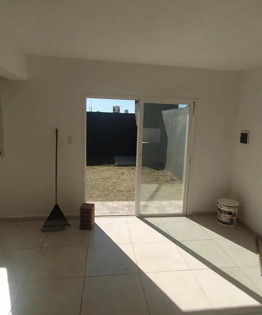 DPTO EN ALQUILER EN B LOS AROMOS 3