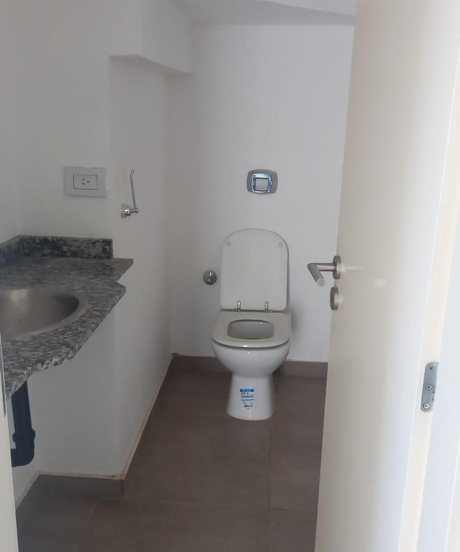Foto de DUPLEX EN ALQUILER EN COLONIA TIROLESA, imagen 3