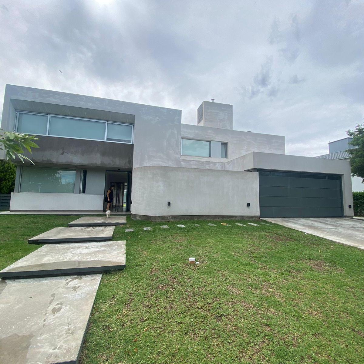 Excelente Propiedad a La Venta en San Isidro, Villa Allende 2