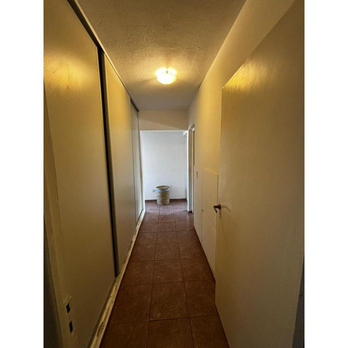 Venta en Villa Allende Golf! Dos Casas en Una! 5