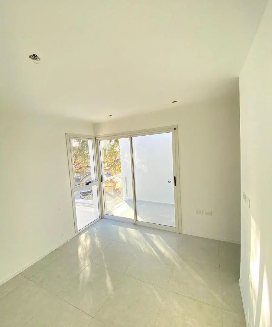 DUPLEX VENTA EN RINCONES DE MANANTIALES 2
