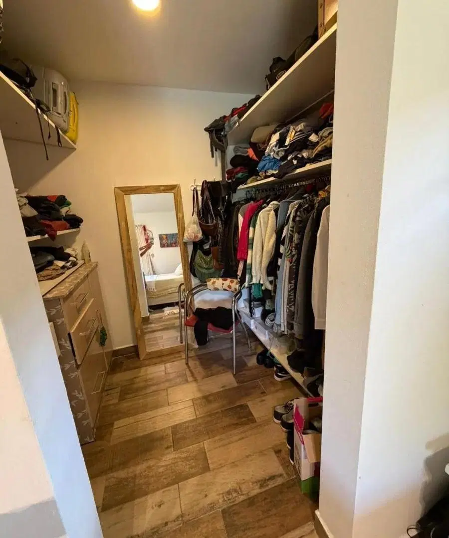 VENTA CASA  APTA CREDITO  EN UNQUILLO. UNA PLANTA 4