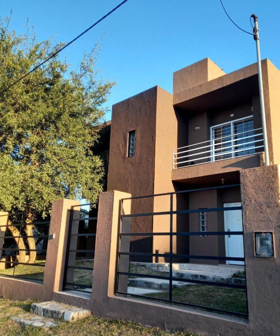 Foto de CASA A MTS DE ROTONDA UNQUILLO. EXCELENTE PROPIEDAD. 3 DORM, imagen 4